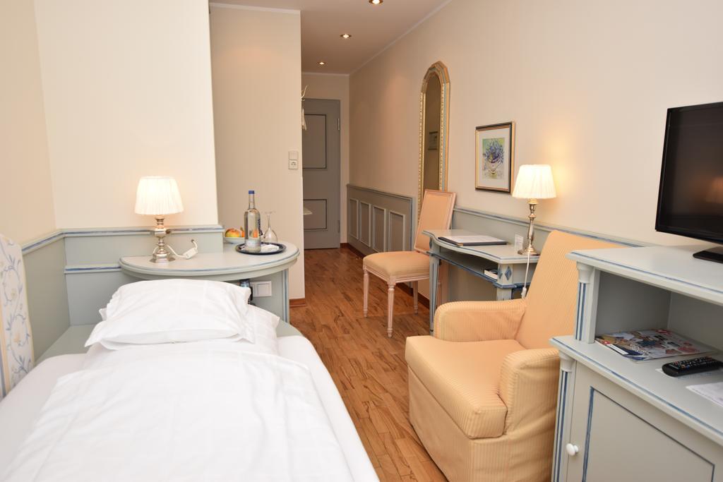 Hotel Wiking Sylt Westerland Zimmer foto